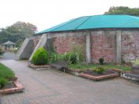 Albums/20060200-New Zealand 2006/20060202-Christchurch - Mona Vale/4